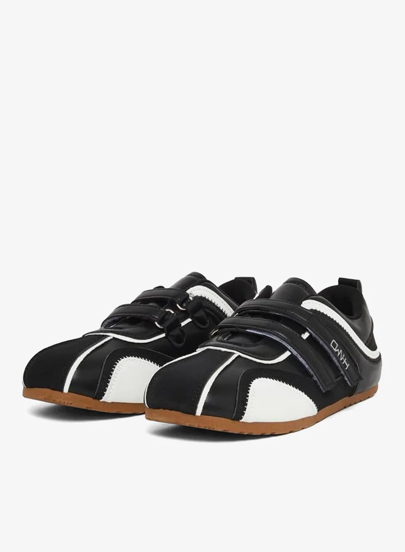 Styli Women Black Double Velcro Strap Sneakers